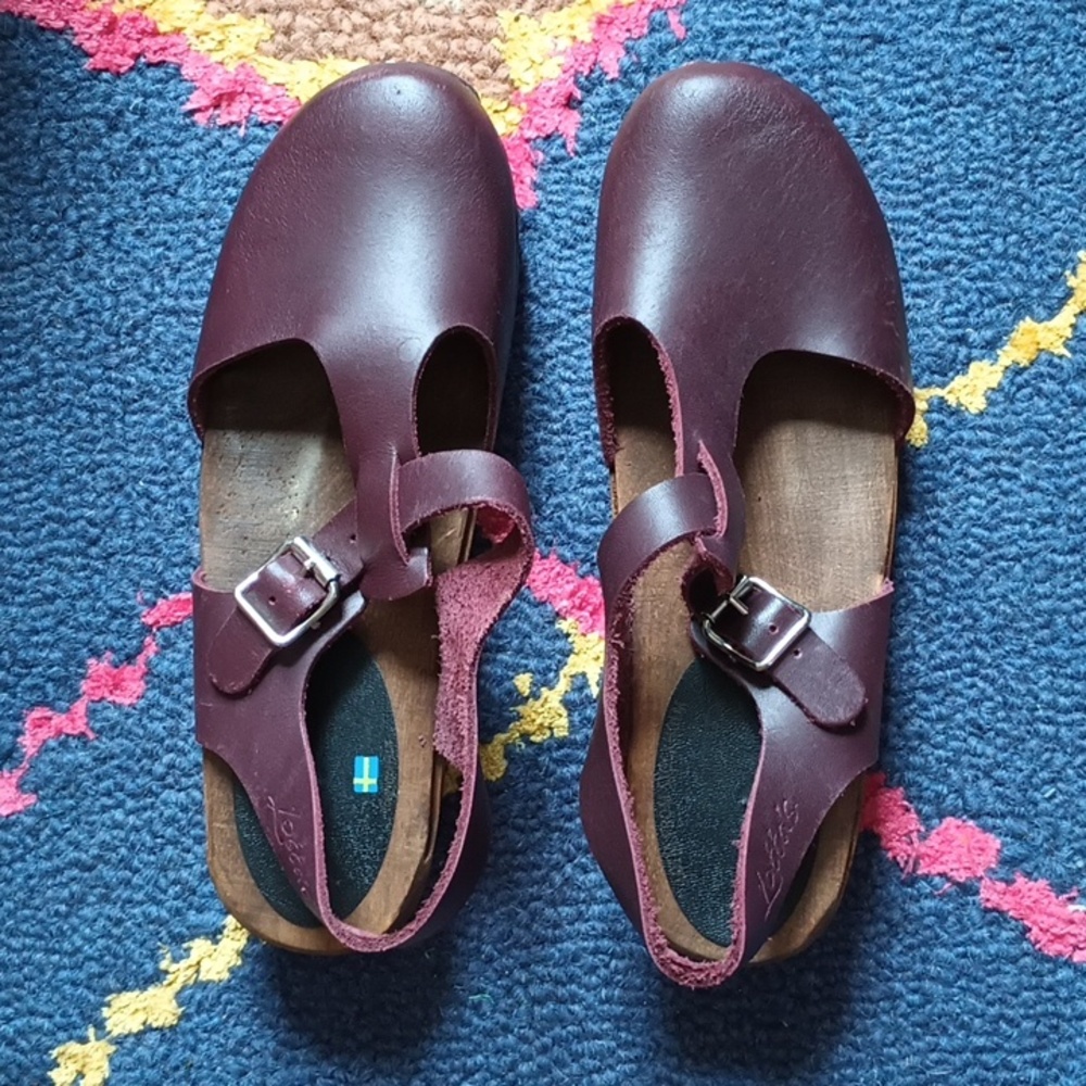 Lotta from Stockholm aubergine lowwood t-strap clogs size 40 (US 9-10)